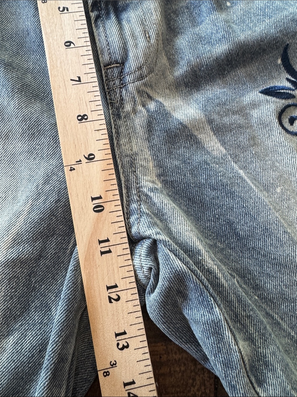 Smoke RIse RED Embroidered Acid-Wash Curvy Cargo Jeans in Blue NWT  Sz XL - Picture 9 of 14